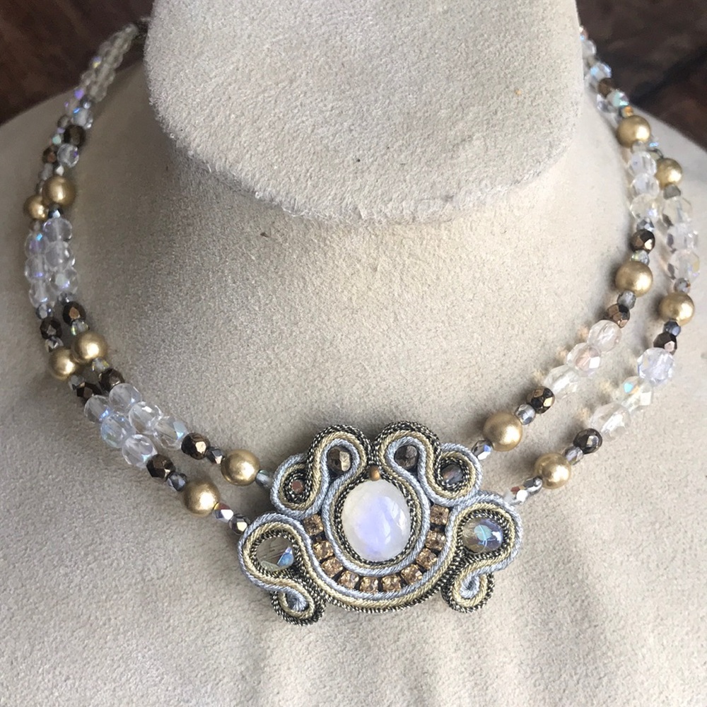 Choker Necklace Moon stone crystal beads